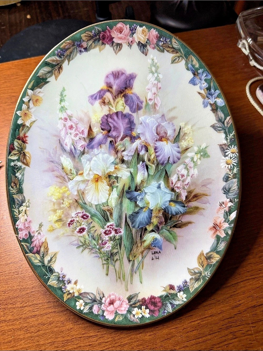 Bradford Exchange Lena Liu's Floral Cameos Floral Porcelain Wall Plate